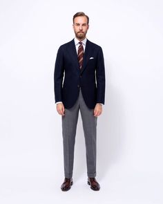 Orazio Luciano SS18 Bespoke Pants, Edgy Mens Fashion, Trouser Men, Style Classe, Nice Suits, Outfit Mit Blazer, Blue Suit Men