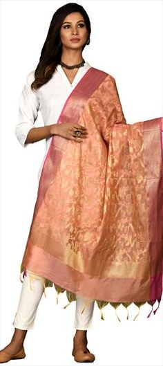 Pink and Majenta color Dupatta in Chanderi Silk fabric with Weaving, Zari work Cheap Banarasi Silk Dupatta With Pallu, Cheap Silk Dupatta, Affordable Unstitched Katan Silk Dupatta, Zari Work, Super Sale, Silk Fabric, Jaipur, Weaving, Silk