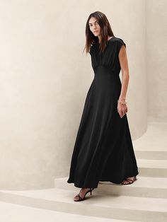 Flattering Black Dress, Maxi Dress Black, Silk Maxi, Ruched Bodice, Black Gown, Dress Satin, Silk Maxi Dress, Silk Charmeuse, Modest Dresses