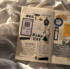 #aesthetic Playlist Journal Page, Playlist Journal, Desain Editorial, Collage Techniques, Bullet Journal Aesthetic, Bullet Journal Design Ideas, Journal Aesthetic