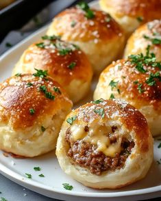 Easy Garlic Parmesan Cheeseburger Bombs in 30 Minutes - Zest Plate Burger Bites, Cheese Wrap, Kinds Of Cheese, Garlic Parmesan, Cheeseburger, Family Meals, Beef Recipes, 30 Minutes, Parmesan