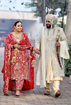 Bridal Punjabi Suits Wedding Outfits, Punjabi Wedding Couple Outfit, Punjabi Wedding Dress, Punjabi Wedding Suit, Bridal Suits Punjabi, Bride Fashion Illustration, Punjabi Wedding Couple, Bride Suit, Sikh Bride