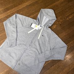 Nike Full Zip, Hooded Sweatshirt Color: Gray Size: S Nwt Grey Nike Hoodie Womens, Gray Nike Hoodie, Nike Hoodies For Women, Grey Nike Hoodie, Tops Nike, Gray Nike, Nike Sweatshirt, Jordan 11 Retro, Nike Sweatshirts