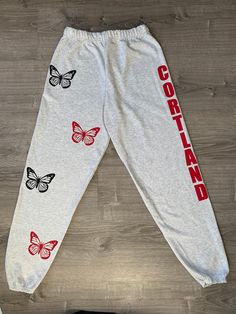 Custom college butterfly sweatpants that can be made for any school or organization! Feel free to message me with any special requests! School colors will be used unless specified. Butterfly Sweatpants, Sweatpants Diy, College Sweatpants, Custom Sweatpants, Sweatpants Outfit, Womens Trousers, Womens Pants, School Colors, Diy Shirt