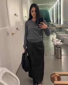 Maryam Nassir Zadeh Style, Outfit For Rainy Day, French Chic Fashion, Outfit Inso, Uni Outfits, Style Change, Minimalist Outfit, Comfy Outfits, Runway Fashion