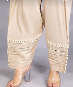 Salwar Design, Stylish Pants Women, Cotton Pants Women, Designing Ideas, Trendy Shirt Designs, Salwar Designs