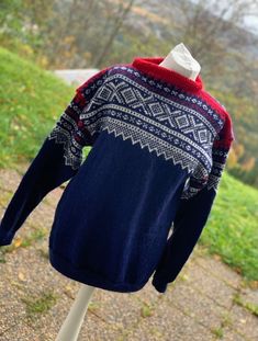 The traditional Norwegian Marius sweater handmade with 100% wool in whatever colors you want. Please let me know your desired size and colors at checkout. Also available for women Traditional Knitted Fall Sweater, Traditional Knitted Sweater For Fall, Traditional Winter Knitted Sweater, Traditional Wool Sweater For Fall, Traditional Wool Long Sleeve Sweater, Traditional Long Sleeve Wool Sweater, Traditional Long Sleeve Winter Sweater, Sweater Handmade, Wool Gifts