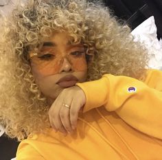 Hair inspiration ➿ Get this look by shopping Foreign Strandz Using one of our many textures can help achieve this look & follow us on our IG @foreignstrandz Sunglasses For Your Face Shape, Pelo Afro, Grunge Hair, Mellow Yellow, Black Girls Hairstyles, Hair Goals, Cute Hairstyles, Hair Inspo, Hair And Nails