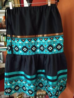 Bohemian Black Skirt With Elastic Waistband, Black Bohemian Skirt With Elastic Waistband, Traditional Black Lined Skirt, Powwow Outfits, Native American Dress, Jingle Dress, Ribbon Skirt, Native Dress, Skirt Inspiration