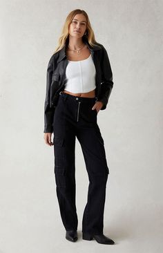 Eco Black '90s Boyfriend Cargo Jeans Jeans Pacsun, Skater Style, Cargo Jeans, Baggy Fits, Pacsun, High Waist Jeans, Womens Bottoms, Cool Style, Black Jeans