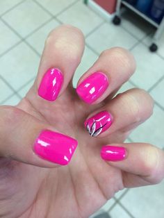 Nails Fucsia Hot Pink, Maldives Nails, Hot Pink Nails With Design, Cruise Nails, Pink Nail Art Designs, Pedi Ideas, Beachy Nails, Cute Pink Nails