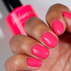 Timeless Nail Color, Best Summer Nail Color, Kids Nail Polish, Hair Roller, Fun Nail Colors, Sky Nails, Gelish Nails, Daisy Nails, Seasonal Nails