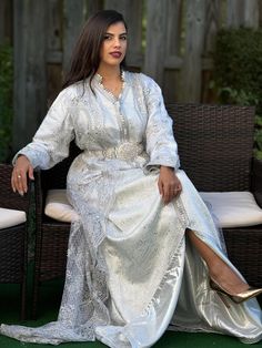 Discover the Takchita Rihab a luxurious Moroccan caftan  doble side made with premium  brokar and dentile materials. Sophisticated and stylish, this elegant piece adds a touch of luxury for bridal occasion  model : 160 cm  belt included Moroccan Caftan, Dress Clothes For Women, Dress Outfits, Womens Dresses, Etsy Uk, Clothes For Women, Dresses, Clothes