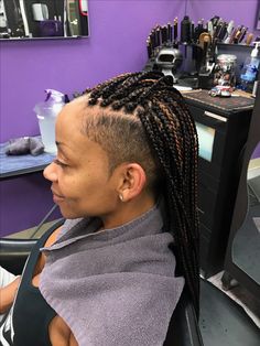 Small Box Braids Shaved Sides, Knotless Box Braids Shaved Sides, Knotless Braids With Shaved Sides, Braids Shaved Sides, Undercut Natural Hair, Braiding Ideas, Braided Mohawk Hairstyles