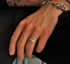 "Mens minimalist thin band ring, antique silver lines ring, mens simple stacking ring, alternative rock style wedding open ring, gift for him Welcome to my shop! 📌Please Kindly Note: The listing is for only one ring!! 📌It is made of brass, which has been immersed in 999o sterling silver twice! 📌It is subjected to an anti-allergic process (nickel and lead-free). 📌Many of our jewelry has been through an oxidation process. Therefore, some natural black marks may occur for a more obvious vintage Simple Stacking Rings, Edgy Jewelry, Silver Rings Simple, Style Rock, Ring Mens, Silver Line, Ring Antique, Silver Band Ring, Alternative Rock