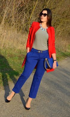 Fall Fashion Grunge, Neon Outfits, Grunge Look, Soft Makeup, Red Blazer, Black Denim Jacket, Blue Outfit