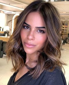 2024 Haircuts, Short Hairstyle Ideas, Dark Brunette Hair, Stylish Hairstyles, Bella Hair, Peinados Fáciles Para Cabello Corto, Short Bob Haircuts