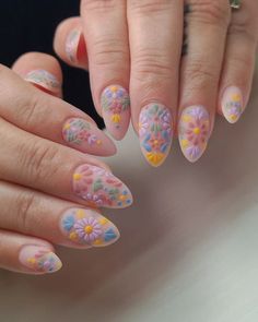 Buloushi Nails VA Beach on Instagram: "Folk art nails with hits of pastels and pops of bright yellow! Using hard gel trinity @akzentz from @nmd_store, color SW2 And diva velvet matte Also used powderry embo powder @show_me_korea from @sweetienailsupply to thicken up the gel polishes to get a raised effect Powdered with clear acrylic to get this effect Try it out and let me know what you think! #folkart #folkartnails #floralnails #nailsvabeach #nails757 #hardgel #luxurynails #naturalnail Folk Nails Art, Raised Nail Art, Colorful Gel Nails Designs, Matte Floral Nails, Folk Nail Art, Porcelain Nails Design, Gel Powder Nails Designs, Papel Picado Nails, Bright Floral Nails