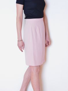 Vintage pencil skirt made of smooth, silky fabric in nice tone of pastel pink. High waisted. Zip, button and a small slit on the back. Lined. Small slit on the back. Era: 90's Fabric: no label, synthetic Condition: very good Estimated size: M (please, check the measurements) Measurements (measured flat - need to be doubled to get the circumference): Waist: 35 cm / 13,7 inches Hips: 49 cm / 19,2 inches Length: 57 cm / 22,4 inches Pastel Pink Skirt, Black High Waisted Pants, Black Velvet Blouse, Light Pastel Pink, Pink Pencil, Vintage Pencil, Pink Pencil Skirt, Velvet Dress Long, Bodycon Evening Dress