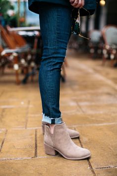 Rag & Bone boots and suede Hinge booties for fall from the Nordstrom Anniversary Sale. Waist High Boots, Bone Boots, Hipster Shoes, Fall Booties, Estilo Country, Stylish Boots, Nordstrom Anniversary Sale, Boots Fall, Fall Shoes