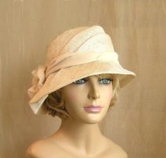 vintage straw hat Straw Cloche Hat, Vintage Straw Hat, Downton Abbey Fashion, Happy Hat, Cloche Hats, Floppy Hats, The Villages, Love Hat, Cloche Hat