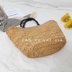 SPECIFICATIONSBrand Name: NoEnName_NullHandbags Type: Shoulder BagsTypes of bags: Shoulder & HandbagsMain Material: StrawLining Material: POLYESTERShape: Casual TotePlace Of Origin: SHAN DONG ProvincePlace Of Origin: SHAN DONG ProvinceOrigin: Mainland ChinaCN: ShandongHardness: SOFTPattern Type: KnittingInterior: No PocketDecoration: noneExterior: noneOccasion: VersatileClosure Type: haspGender: WOMENStyle: BohemianNumber of Handles/Straps: None Bohemian Decoration, Retro Purse, Shopper Bags, Handbags Luxury, Women Shoulder Bag, Wedding Bag, Handbag Wallet, Types Of Bags, Casual Tote