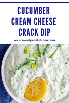 This creamy and delicious Cucumber Cream Cheese Crack Dip is the perfect party appetizer or snack for any occasion. Its unique flavor profile is sure to please even the pickiest of eaters. Cucumber Feta Dip, Creamy Cucumber Dip, Cucumber Cracker Dip, Cucumber Cottage Cheese Dip, Cucumber Spread With Cream Cheese, Cucumber Dip Recipe Sour Cream, Cucumber Dip Cream Cheese, Cucumber Appetizers With Cream Cheese, Cucumber Dips