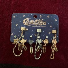 Sailor Moon cuff/stud earrings full set from Hot Topic. Never used. #SailorMoon #AnimeJewellery #hottopic #earrings #anime Sailor Moon Jewelry, Earrings Anime, Moon Jewelry, Accessories Jewelry Earrings, Hot Topic, Full Set, Sailor Moon, Deadpool, Women's Jewelry