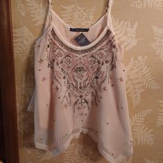 Abercrombie & Fitch Nwt Boho Pink Gem Blouse. Cropped. Beaded. So Pretty. Brand New With Tags. Size Xs. Feminine Embellished Summer Tops, Embellished Feminine Summer Tops, Spring Embellished Pink Tops, Spring Pink Embellished Tops, Pink Embellished Tops For Spring, Pink Embellished Bohemian Top, Boho Pink, Summer Swag, Pink Gem