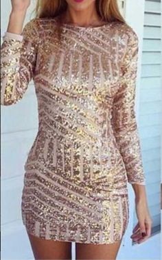 Sparkly Dress Outfit, Short Graduation Dresses, Sequin Dress Short, Eve Outfit, Exclusive Clothing, New Years Eve Outfits, Short Cocktail Dress, Sparkly Dress, Prom Dresses With Sleeves