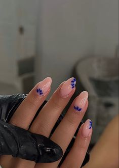 Tiktok: @nailsbyabby Europe Summer Nails Short, Nails 2024 Blue, Biab Nail, Classy Almond Nails, Designs For Short Nails, Hello Nails, French Acrylic Nails