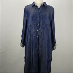 Ellen Tracy Size Large Blue Denim Button Front Shirt Dress Nwt New Side Slits Casual Indigo Denim Dress With Buttons, Long Sleeve Dark Wash Denim Dress With Buttons, Casual Indigo Denim Dress With Button Closure, Long Sleeve Chambray Denim Top With Buttons, Indigo Denim Button-up Dress, Blue Button-up Denim Dress For Fall, Dark Wash Long Sleeve Shirt Dress For Summer, Long Sleeve Dark Wash Shirt Dress For Summer, Fall Blue Button-up Denim Dress