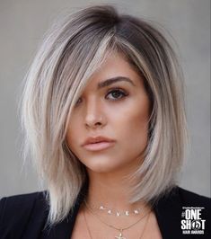 Womens Haircuts Medium, Thick Hair Styles Medium, Hair Adviser, Shoulder Length Hair Cuts, Haircuts For Medium Hair, Coarse Hair, Haircut For Thick Hair