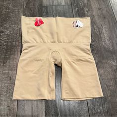 Nwt Assets By Spanx Shapewear Shorts In Beige Size Large Perfect Basic 5” Inseam Offers Welcome Bundle To Save Stretch Shorts With Built-in Bra For Loungewear, Beige Stretch Shorts With Built-in Bra, Solid Color Shapewear With Built-in Shorts For Loungewear, Short Bottoms With Built-in Bra For Loungewear, Shaping Shapewear With Built-in Shorts For Loungewear, Short Stretch Shapewear For Loungewear, Seamless Shapewear Shorts For Loungewear, Shaping Shapewear With Built-in Shorts, Loungewear Shapewear With Short Leg