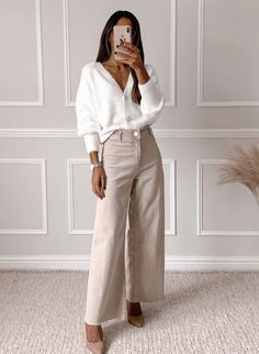 Look Legging, Business Casual Outfits For Work, Fashion Mistakes, Casual Work Outfits, Mode Inspo, Outfit Inspo Fall, Professional Outfits, Business Casual Outfits