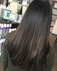 Black Hair With Lowlights, Balayage Lowlights, Balayage Straight Hair, Long Hair Highlights, Highlights For Dark Brown Hair, Hair Color Pictures, Black Hair Balayage, Dark Brunette Hair, Straight Black Hair