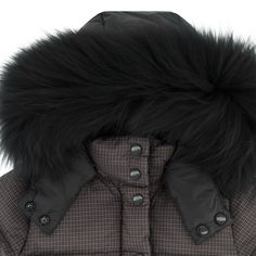 Dress your little man in our trendy Black Coat, featuring a striking white design and plush black fur trim. Meticulously crafted for maximum warmth, with an interior filled of down and an exterior made of 100% polyester. Boasts a luxurious high collar and a hood featuring real raccoon fur. Seamless monochromatic flap with snaps, concealing a classic YKK zipper. Black elastic cuffs for a snug fit. Waist pockets with snaps for added convenience and extra warmth. Medium length. Luxury Classic Hooded Jacket, Ykk Zipper, White Design, Fur Trim, High Collar, Black Coat, Baby Shop, Medium Length, Snug Fit