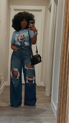 Outside Concert Outfit Spring, 50 Year Old Black Women Fashion, Summer Tom Boy Femme, Grown Woman Outfits Casual, Cute Simple Outfits Black Women, Essence Festival Outfits, Movie Date Outfit Black Women, Causal Outfits For Women Summer, Promise Aesthetic