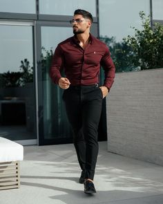 Black Men Casual Style, Mens Formal Outfits, Minimal Streetwear, Formal Dresses For Men, Boat Club, Modern Mens Fashion, Dhoni Wallpapers, Black Men Fashion Casual