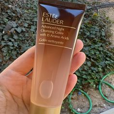 Brand New As In Photo Full Size Get From Este Lauder Christmas Gift Box 2023. This One Has No Seal. Estee Lauder Skincare, Estee Lauder Nutritious, Este Lauder, Anti Aging Creme, Neutral Eyeshadow Palette, Neutral Eyeshadow, Cream Blush, Christmas Gift Box, Foam Cleanser