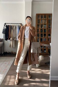 Taupe Loafers Outfit Women, How To Style Cream Loafers, Cream Loafer Outfits Women, Light Beige Loafers Outfit, Beige Loafers Outfit Women Work, Tan Loafer Outfits Women, Outfits With Tan Loafers, Taupe Loafers Outfit, Tan Loafers Outfit Women Work