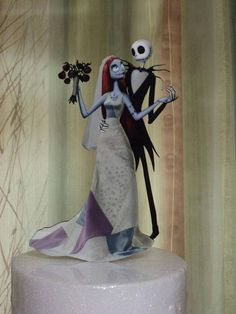 the corpse bride and groom cake topper