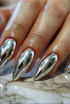 Silver Chrome Nails, Plaid Nail Designs, Silver Nail Designs, Festive Nail Designs, Nail Aesthetic, Modern Nail Art, Aesthetic Nail, Mirror Nails