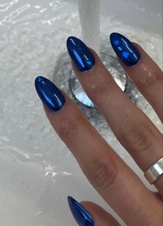 Royal Blue Chrome Nails, Chrome Nails Silver, White Chrome Nails, Blue And Silver Nails, Blue Chrome Nails, Hoco Nails, Royal Blue Nails, Dark Blue Nails, Navy Nails