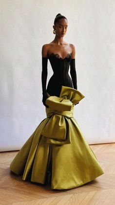 Gala Dresses, Glam Dresses, Mode Inspo, Looks Style, Fancy Dresses, Couture Fashion, Gorgeous Dresses, Pretty Dresses