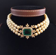 Polki Jewellery Brides, Pearl Choker Set, Baby Jewelry Gold, Gold Bridal Jewellery Sets, Gold Necklace Simple, South Indian Jewelry, Jewellery Sketches, Diamond Choker, Polki Jewellery