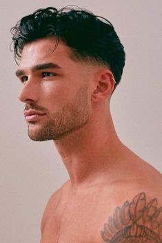 Haircut For Medium Hair Men, Mens Short Wavy Hair, Men Hair Undercut, Medium Wavy Haircuts Men, Long Hair Men Style Medium, Medium Haircut Men Undercut, Curly Undercut Mens, Haircuts For Medium Hair Men, Black Hair Men