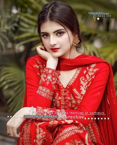 Girly Dp, Girl Red Dress, Risky Business, Teen Movies, Asiago, Simple Pakistani Dresses, Foto Poses, Wedding Dresses For Girls, Home Alone