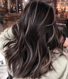 Korean Hair Color, Hair Color Streaks, Dark Hair With Highlights, Natural Gray Hair