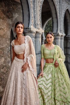 Shaadi Outfits, Pastel Outfits, Anand Karaj, Party Wears, Time Stands Still, Modern India, White Lehenga, Bridesmaid Saree